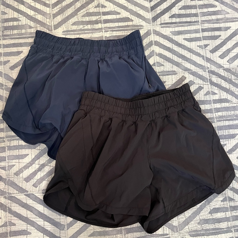 Set of 2 Lululemon Hotty Hot High-Rise Lined Short 4"